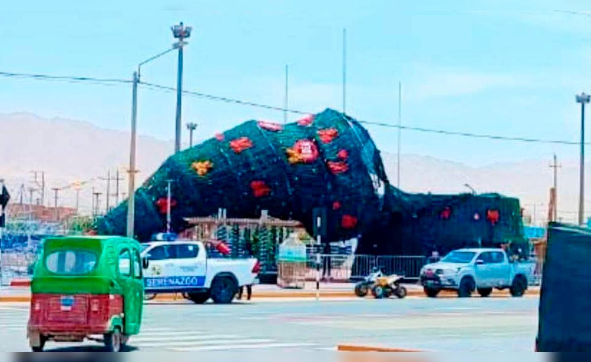 Monumento inaugurado en Algarrobal sufre incidente al día siguiente; municipalidad dice que no hubo heridos