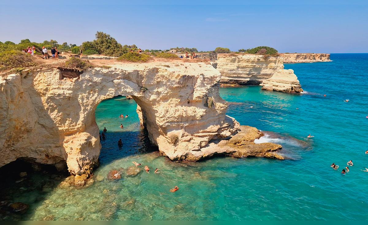 <? htmlspecialchars($article['title_ai']) ?>