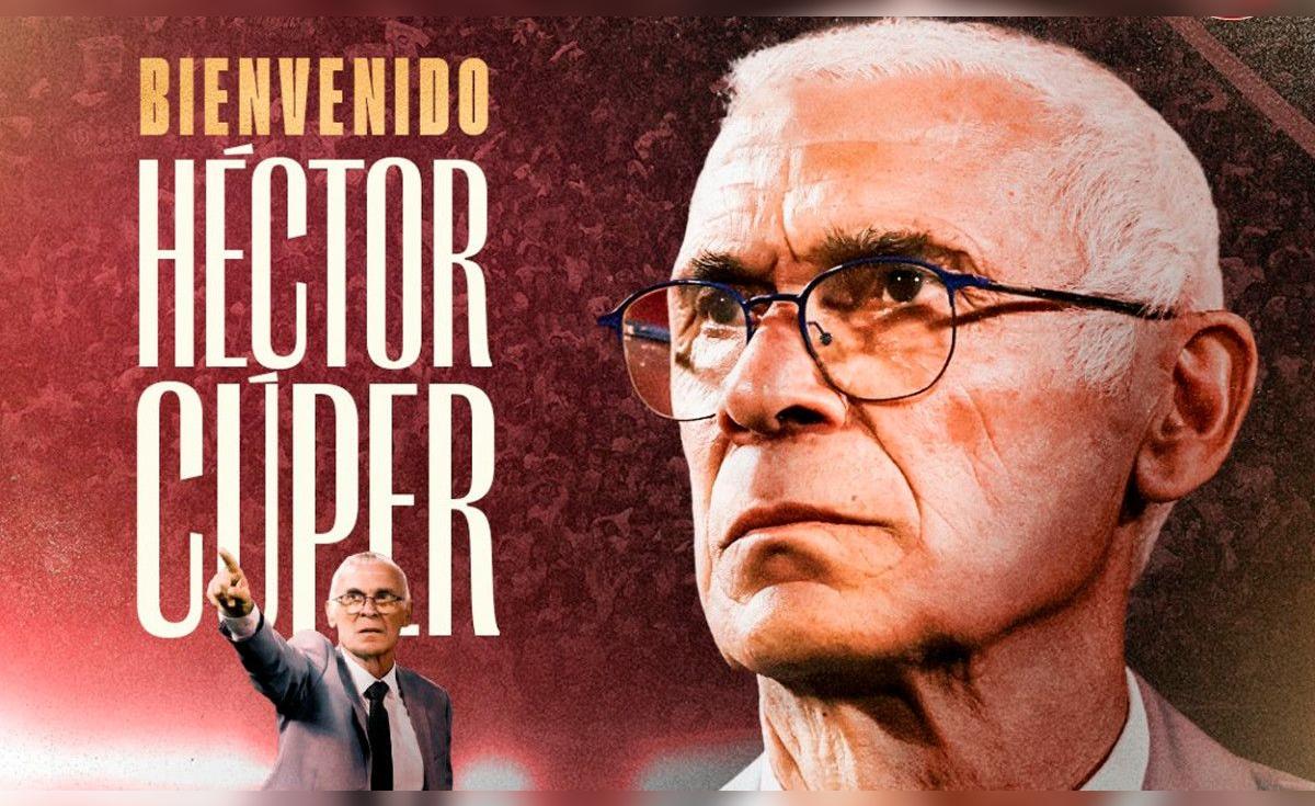 Universitario oficializó la llegada de Héctor Cúper para afrontar la Liga 1 y Copa Libertadores: 