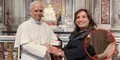 Dina Boluarte y el incómodo momento que pasó el Papa León XIV con el apretón de manos en su encuentro