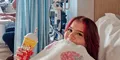 Creían que era dolor menstrual, pero resultó ser cáncer: “era un tumor del tamaño de una pelota de rugby”