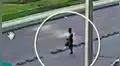 ‘Sensual Spiderman’ hace justicia y detiene a un delincuente al estilo de superhéroe de Marvel [VIDEO]
