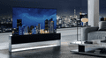 LG lanza oficialmente el primer televisor OLED enrollable del mundo [VIDEO]