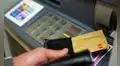 ¿Qué tasa de interés debo pagar por disponer efectivo de una tarjeta de crédito?