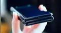 Presentan innovador prototipo de smartphone que se dobla como un tríptico [FOTOS]