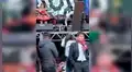 Imitador del ‘Cholo Juanito’ sufre bochornosa caída en escenario cuando realizaba un show [VIDEO]