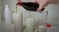Mezclan leche y Coca Cola durante experimento casero y resultado impacta a miles [VIDEO]