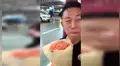 Facebook viral: furor por joven que descubrió infidelidad cuando regalaba flores [VIDEO]