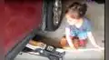 Niña 'mecánica' causa sensación en YouTube por su habilidad con los autos [VIDEO]