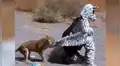 Facebook: arriesgados hombre se visten de cebra para asustar a los animales en África y ocurre lo peor [VIDEO]