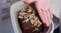 Restaurante peruano vende tajada de torta de chocolate a S/ 36 y así luce