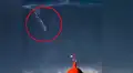Gigantesca ola de más de 40 metros sorprende a surfista y él causa furor por su increíble hazaña [VIDEO]