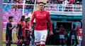 Lojas sobre futbolistas que no cumplen el protocolo: “Fastidio, molestia y dolor”