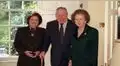 El lujoso regalo que Thatcher le hizo a Pinochet mientras el dictador estuvo detenido en Londres