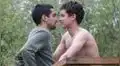 Chicos gays creen que los más atractivos no contraen VIH