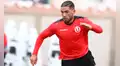 “¡Atención Tabarez!”: el mensaje desde Uruguay para que Jonathan Dos Santos reciba el llamado de su selección