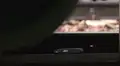 Ponen a prueba la resistencia de un Nokia al ser aplastado por un tren y obtienen curioso resultado [VIDEO]