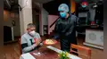 Restaurantes: Personas solo podrán quitarse la mascarilla para el consumo de alimentos