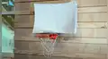 Joven crea curioso tablero de baloncesto con el que nunca falla los tiros a canasta [VIDEO]