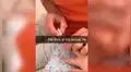 Facebook viral: abuelo conmueve a todos al pintarle las uñas a su nieta para hacerla sentir mejor [VIDEO]