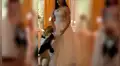 Fiel amigo: quinceañera no consigue chambelán y decide bailar con su perro [VIDEO]