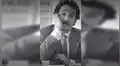 Profesor se disfraza de Napoleón y otros personajes para sus clases virtuales de Historia [VIDEO]