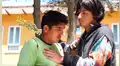 Peruano se hace pasar por ‘curandero’ y convence a ingenuos peatones para hacerle ‘limpias’ [VIDEO]