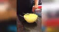 Cocinero peruano revela la ‘receta secreta’ del ají de pollería y causa furor en TikTok [VIDEO]