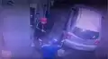 Perro callejero ataca a ladrones en un grifo y ayuda a frustrar un asalto [VIDEO]