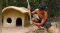 Joven emociona a miles tras construir una mansión de arcilla para cachorros sin hogar [VIDEO]