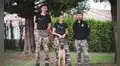 Policías rescatan a perro abandonado y lo convierten en parte del equipo