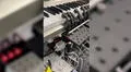 Crean robot con memoria RAM que funciona con aire y puede tocar el piano delicadamente