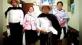Niño hace bailar marinera a toda su familia para cumplir con tarea de la escuela