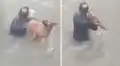 Hombre se lanza al mar para rescatar a perro callejero que trataba de mantenerse a flote