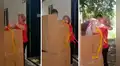 Joven se esconde en una caja para darle sorpresa a su madre tras pasar tres años sin verla