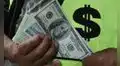 Dólar  baja a S/ 3,855 y alcanza nivel del 26 de mayo del 2021
