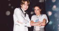 BTS: el ‘tío’ Suga carga al bebé de Halsey en tierna foto que es viral en redes