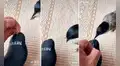 Pajarito causa sensación en TikTok por utilizar su pico para ‘coser’ la media de su dueño