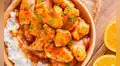 ¿No sabes qué cocinar? Sorprende a tu familia con este delicioso pollo a la naranja