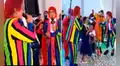 Payasos cantan música cristiana para animar a mujer a participar en su show
