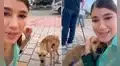 Reportera, que estaba lista para salir al aire, abandona su labor y rescata a perrito de la calle
