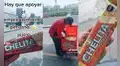 Peruanos prueban helado con sabor a cerveza: “Dame 3 chelitas más”