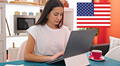 Estos son los datos que debes incluir en tu CV para poder trabajar ONLINE en empresas de Estados Unidos