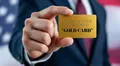 Cómo funcionaría la 'gold card' de 5 millones de dólares de Trump para extranjeros ricos y qué países ya la probaron