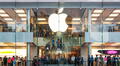 Las curiosas preguntas que Apple hace en sus entrevistas de trabajo: tratan sobre huevos, frutas, monedas y cajas vacías
