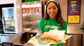 Famosa cadena de comida rápida reduce su presencia en EEUU: cierra más de 600 tiendas y deja cerca de 200 empleados sin trabajo este 2025