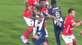 Todo Alianza Lima reclamó penal: el agarrón a Paolo Guerrero que el árbitro no cobró en la última del primer tiempo