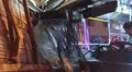 Fuerte choque en Ate: tráiler y bus de la empresa ETUL 4 colisionan a la altura de la av. Horacio Zeballos