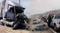 Terrible accidente de tránsito en Ventanilla deja un adulto mayor y un perrito fallecido: tráiler se despistó en avenida Néstor Gambetta
