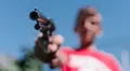 Policía en Nuevo México enfrenta a menores con pistola: el video revela la creciente crisis de seguridad infantil en EEUU